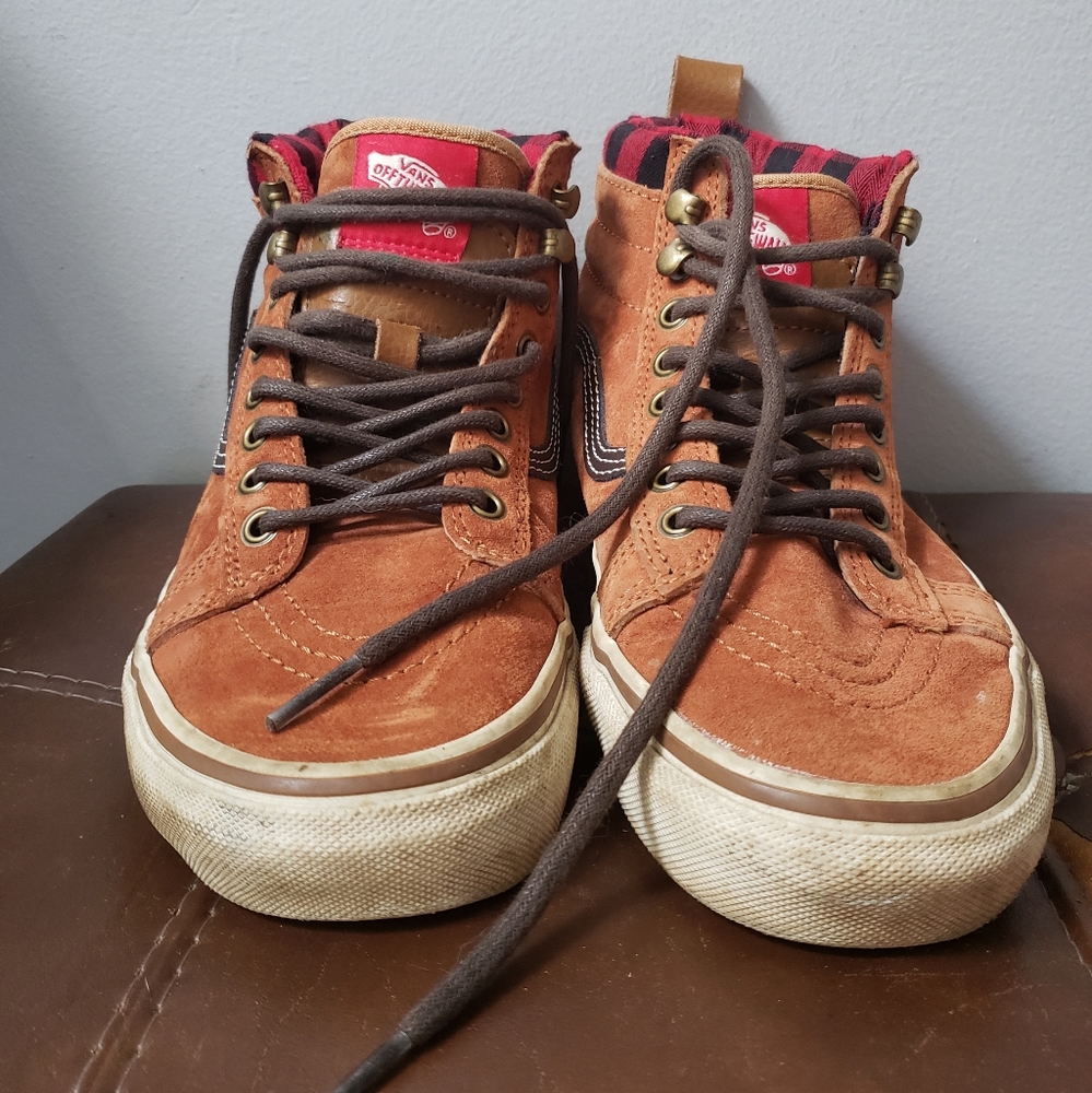 Vans 6.5 all weather